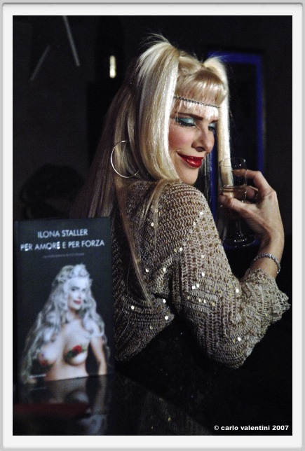 cicciolina_ilona_staller034