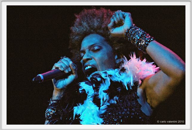 macy_gray039
