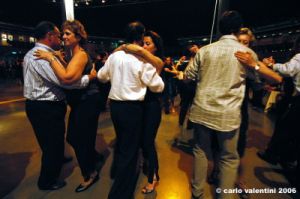 tango03