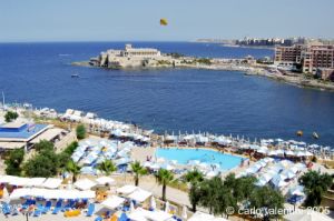 malta_st_george_bay001