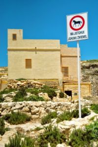 gozo_dwejra_bay235