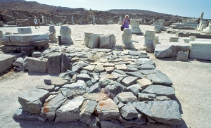 delos699_02