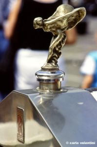 auto_rollsroyce_silverg_833_48