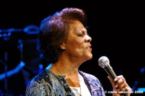 dionne_warwick01