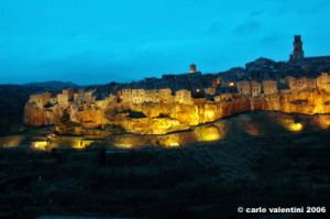 pitigliano15_060304