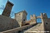 castello_montefiore01
