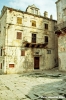 curzola374_18